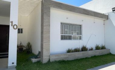 CASA EN VENTA EN RESIDENCIAL QUINTAS LA CIMA, TORREON, COAHUILA.