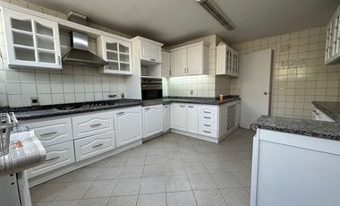 Departamento en Venta en Oportunidad inversionistas. El Bosque/Lota, metro Tobalaba. Colegio Trewhelas