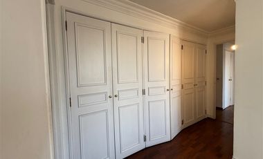 Departamento en Venta en Oportunidad inversionistas. El Bosque/Lota, metro Tobalaba. Colegio Trewhelas