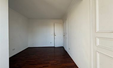 Departamento en Venta en Oportunidad inversionistas. El Bosque/Lota, metro Tobalaba. Colegio Trewhelas