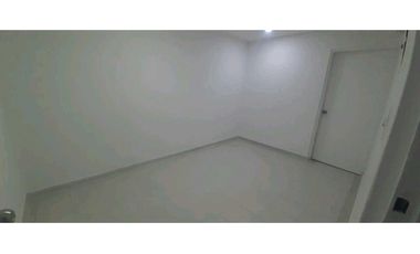 Arriendo oficina en el diamante