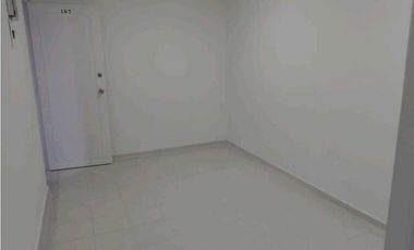 Arriendo oficina en el diamante