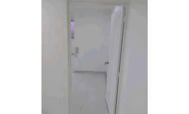 Arriendo oficina en el diamante