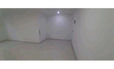 Arriendo oficina en el diamante