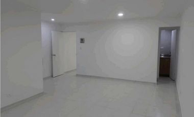 Arriendo oficina en el diamante