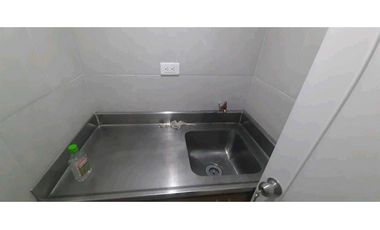 Arriendo oficina en el diamante