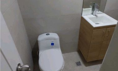 Arriendo oficina en el diamante
