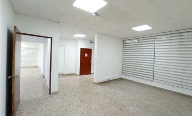 Arriendo casa comercial en el estadio