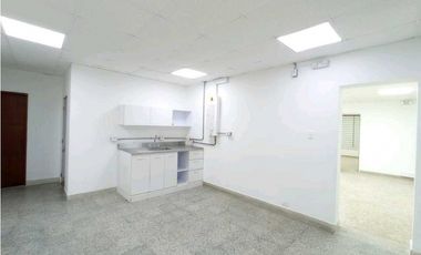 Arriendo casa comercial en el estadio