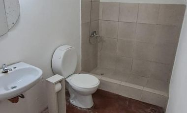 Casa 2 ambientes en Venta o alquiler en Gerli