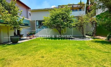 Residencia en Venta en Bosques de las Lomas