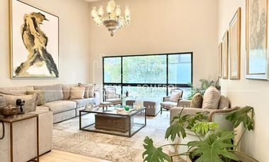 Residencia en Venta en Bosques de las Lomas