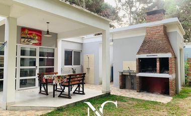 Tres casas en venta,  A DOS CUADRAS DEL MAR, Costa del Este, OPORTUNIDAD, acepta permuta