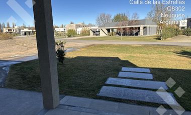 ALQUILER CASA NIVEL GERENCIAL Bº COSTA NOGAL. NEUQUEN