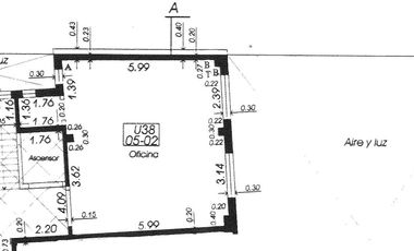 Venta Oficina Amoblada con Kitchenette y Baño Exclusivo. Centro