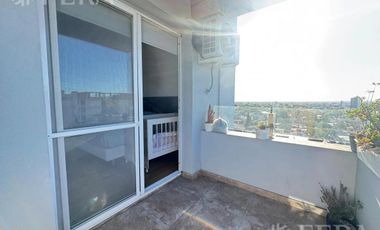 Venta departamento  3 ambientes con balcón en Lanusita
