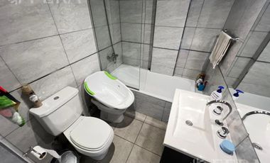 Venta departamento  3 ambientes con balcón en Lanusita