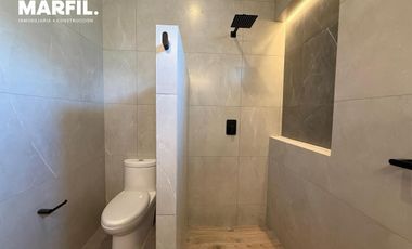 Casa en Venta 1 Planta en Coto Privado Altozano Colima Vista al Campo de Golf