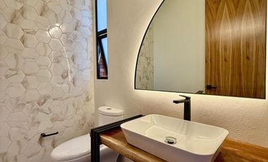 Casa en Venta 1 Planta en Coto Privado Altozano Colima Vista al Campo de Golf