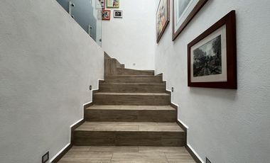 Casa en venta en la parte alta de San Jerónimo.