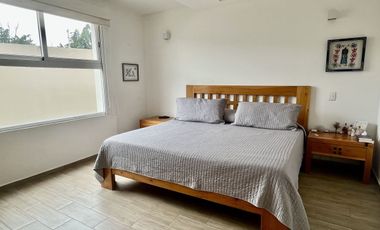 Casa en venta en la parte alta de San Jerónimo.