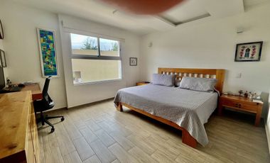 Casa en venta en la parte alta de San Jerónimo.