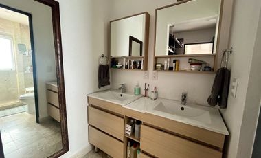 Casa en venta en la parte alta de San Jerónimo.