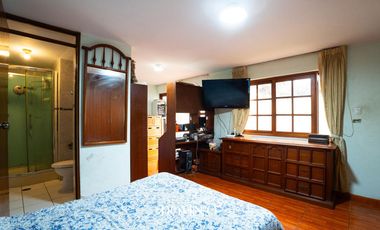 Casa en  zona comercial