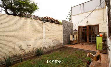 Casa en  zona comercial