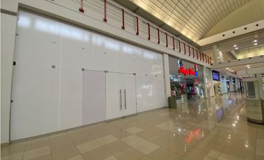 ARRAIJAN / WESTLAND MALL / LOCAL COMERCIAL / 465M / PLANTA BAJA