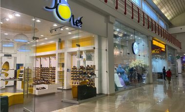 ARRAIJAN / WESTLAND MALL / LOCAL COMERCIAL / 465M / PLANTA BAJA