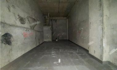 ARRAIJAN / WESTLAND MALL / LOCAL COMERCIAL / 60M / PLANTA BAJA