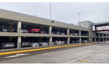 ARRAIJAN / WESTLAND MALL / LOCAL COMERCIAL / 60M / PLANTA BAJA