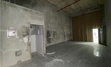 ARRAIJAN / WESTLAND MALL / LOCAL COMERCIAL / 50M / PLANTA BAJA