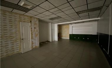 LOS ANDES /  LOCAL COMERCIAL / 110M / PLANTA ALTA / ESTACION DEL TREN