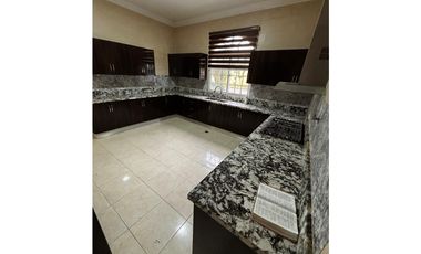 CENTENNIAL / RAINFOREST VILLAGE / 1340M / 3 HABITACION /1 PLANTA