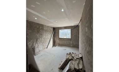 VENTA TRIPLEX 4 AMB OPORTUNIDAD