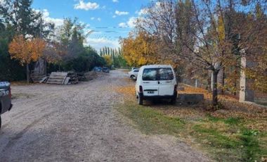 Lote en callejon cerrado escritura Pedriel Lujan