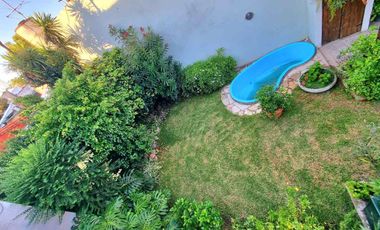 VENTA CASA 4 AMBIENTES VILLA LYNCH PATIO COCHERA