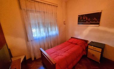 VENTA CASA 4 AMBIENTES VILLA LYNCH PATIO COCHERA