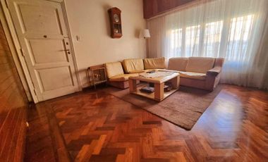 VENTA CASA 4 AMBIENTES VILLA LYNCH PATIO COCHERA