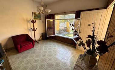 Casa en Venta Wilde 3 Ambientes c Cochera y patio