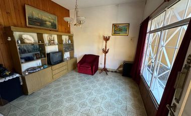 Casa en Venta Wilde 3 Ambientes c Cochera y patio