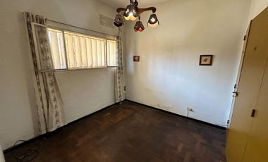 Casa en Venta Wilde 3 Ambientes c Cochera y patio