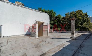 Casa en Venta Versalles Lote propio + Cochera