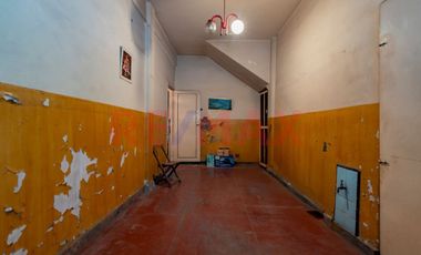 Casa en Venta Versalles Lote propio + Cochera