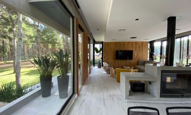 CASA VENTA VILLA ROBLES BARRIO ALBATROS