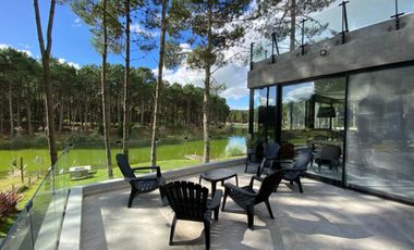 CASA VENTA VILLA ROBLES BARRIO ALBATROS