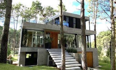 CASA VENTA VILLA ROBLES BARRIO ALBATROS