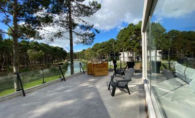 CASA VENTA VILLA ROBLES BARRIO ALBATROS